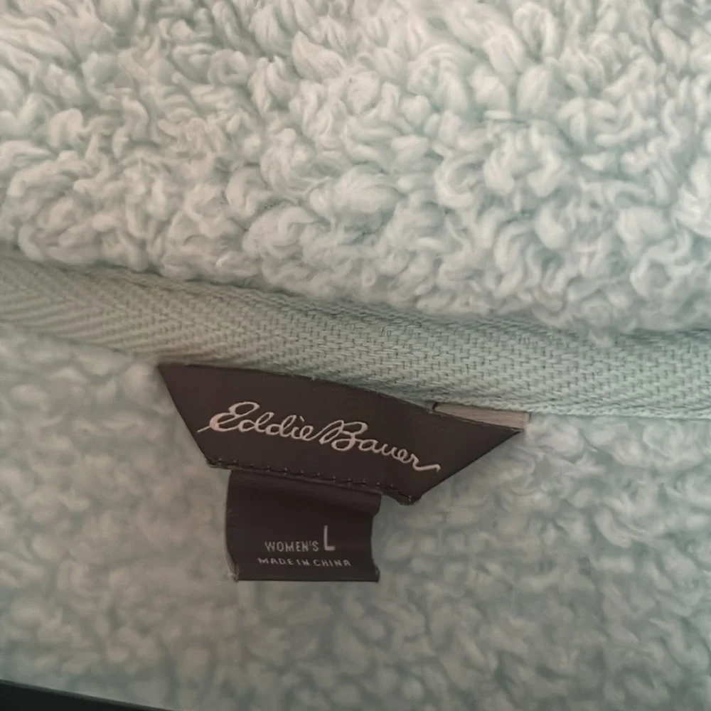 Eddie Bauer Womens Cozy Fuzzy Sweater sz L NWOT - Picture 3 of 9